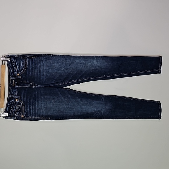 Silver Jeans Denim - Silver dark wash 28x30 low rise skinny jeans